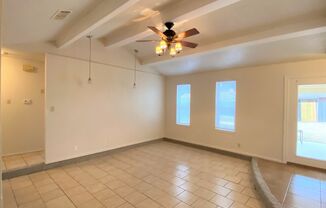 3 beds, 2 baths, $1,250