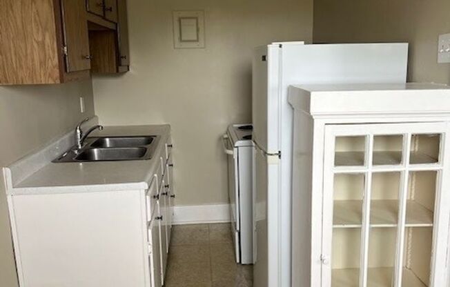 1 bed, 1 bath, 610 sqft, $750, Unit 66