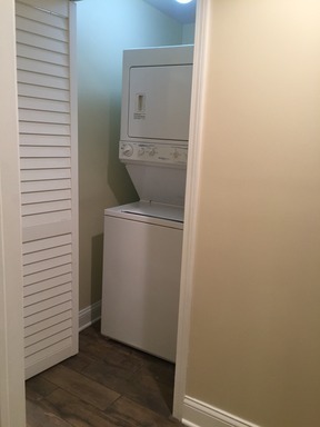 3 beds, 2 baths, $1,950, Unit 1