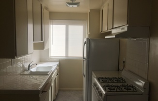 1 bed, 1 bath, $1,595