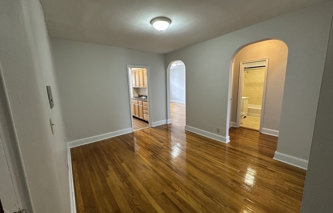 1 bed, 1 bath, 775 sqft, $2,800, Unit 516