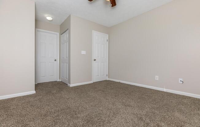 COMFORTABLE BEDROOMS