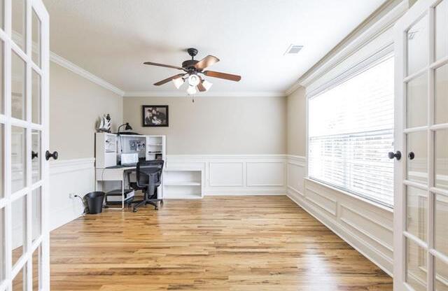 109 CHESHIRE DR