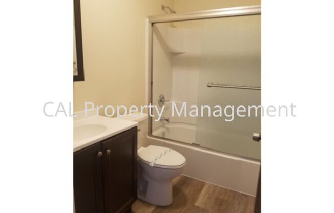 2 beds, 1 bath, 730 sqft, $2,395, Unit 09