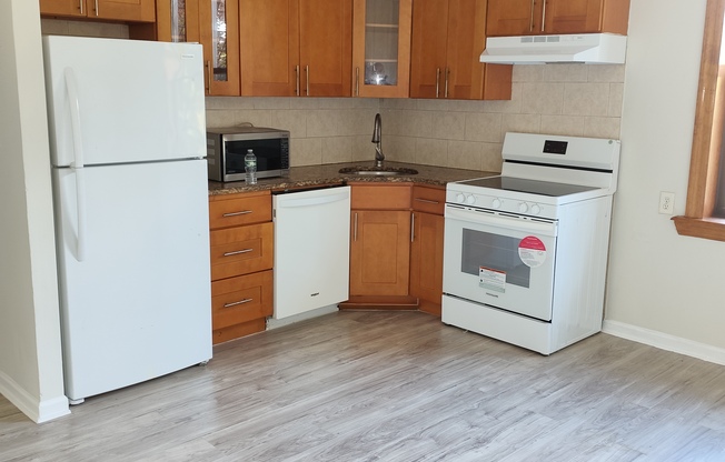 1 bed, 1 bath, $2,650