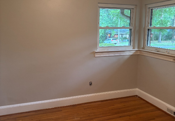 191 SCENIC DR NE