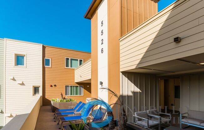 2 beds, 2 baths, 914 sqft, $3,595, Unit 204