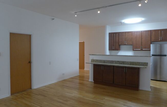 2 beds, 2 baths, 1,250 sqft, $2,695, Unit 02D