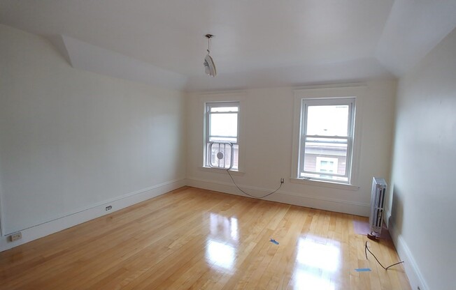 28 Commonwealth Rd