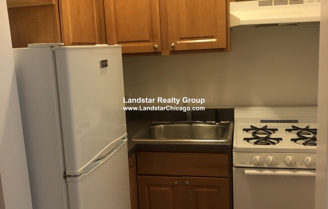 1742 Humboldt Blvd.