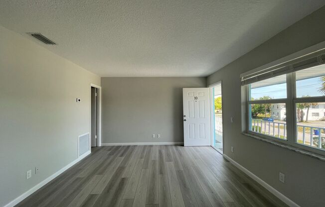 1 bed, 1 bath, 650 sqft, $1,600, Unit Unit 10