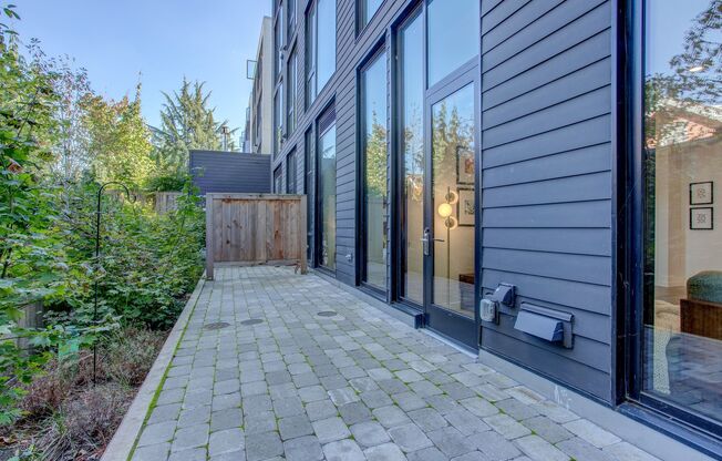 1 bed, 1 bath, 606 sqft, $1,495, Unit 409