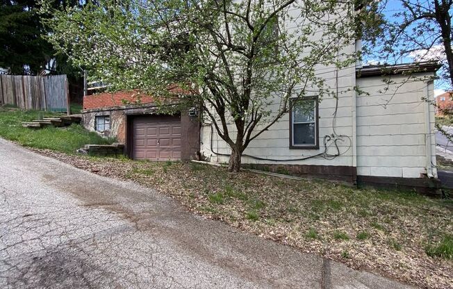 AVAILABLE MAY 2026 - Check out this 2 Bedroom Home w/ Garage in Duquesne Heights!