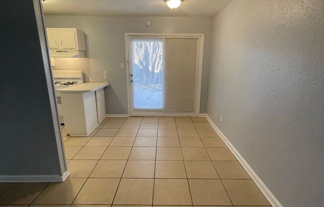 1 bed, 1 bath, 500 sqft, $675, Unit 54