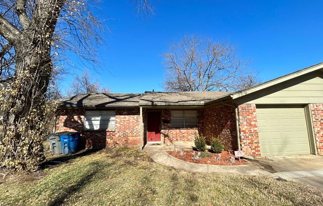 For Lease | Midtown Tulsa - Duplex | Available Now!