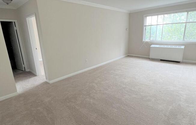 1 bed, 1 bath, 720 sqft, $1,700