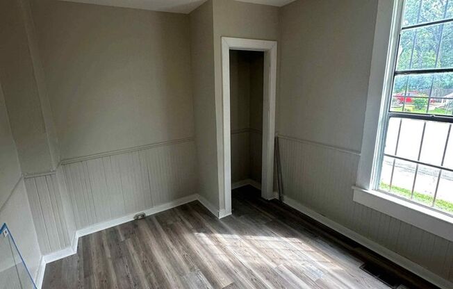 PRICE REDUCED LIMITED TIME! RECENTLY UPDATED!!! RENT ME FIRST! $0 APPLICATION FEES!