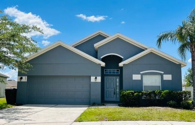 Kissimmee - 3 Bedroom, 2 Bathroom Single Family Home in a Gated Community.