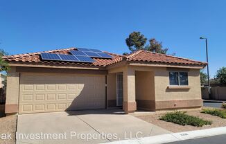 2338 E Spruce Dr