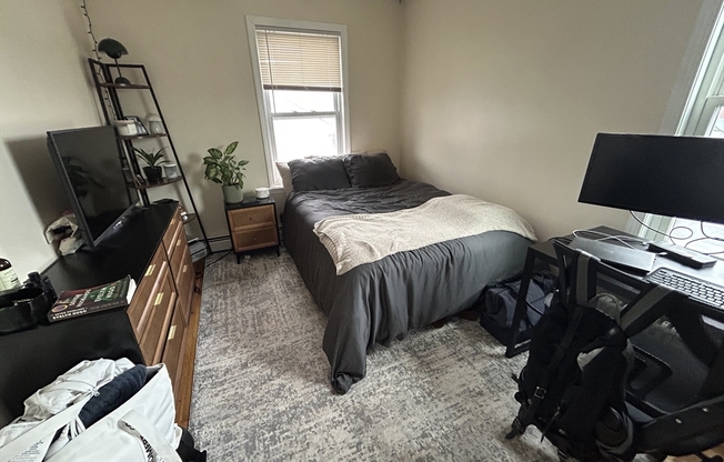 41 HANCOCK AVE