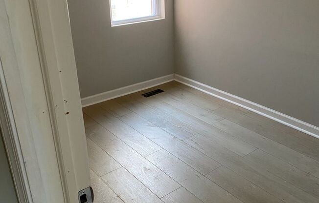 Large 3 bedroom in Germantown