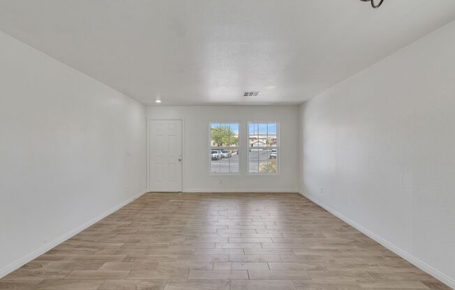 Spacious 5-Bedroom Home Plus Den - Nearly 2,800 Sq Ft