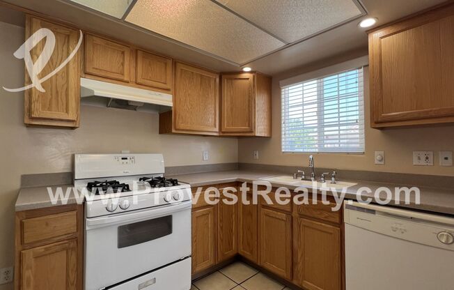 3 beds, 3 baths, 2,356 sqft, $2,000