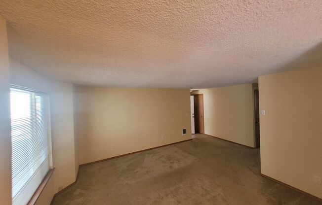 Elliott Hall Apartments