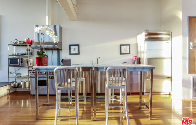 1 bed, 1.8 baths, 2,603 sqft, $9,500, Unit PH 9
