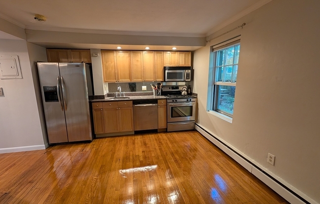 38 LAWRENCE ST