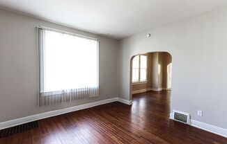 4 beds, 1 bath, $1,195