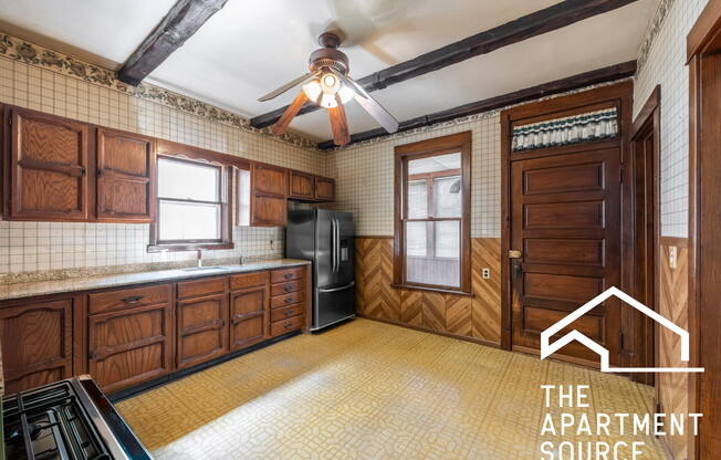 5311 W BERNICE