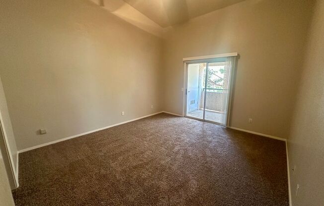 2 beds, 2 baths, $1,650, Unit UNIT 2011