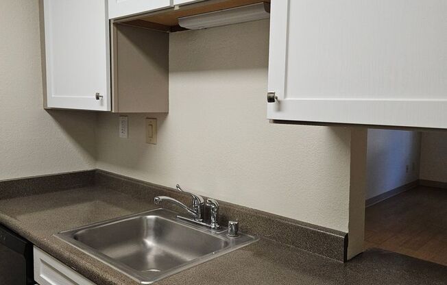 1 bed, 1 bath, 615 sqft, $1,695, Unit 510