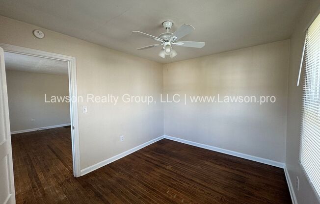 3 beds, 1 bath, $1,395