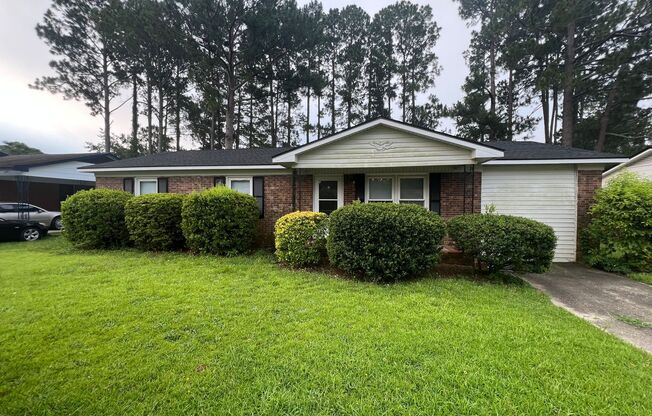 3 BEDROOM MADE FOR YOU - Available for Move In Today!