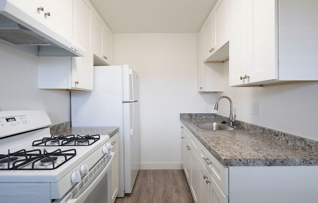 1 bed, 1 bath, $1,725, Unit 608-19
