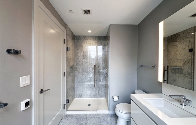 2 beds, 2 baths, 1,030 sqft, $9,000, Unit 1705