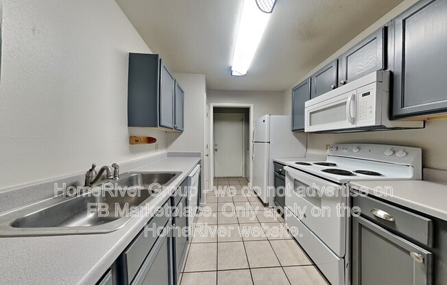 894 SAGEWOOD TRL