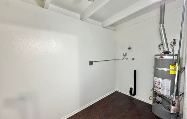 1 bed, 1 bath, 670 sqft, $2,095, Unit L86