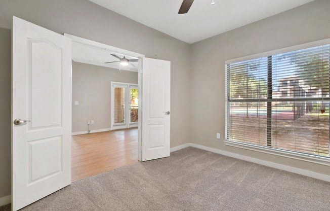 Carpeted Living Area at The Canyons Apartments, Fort Worth, 76116
