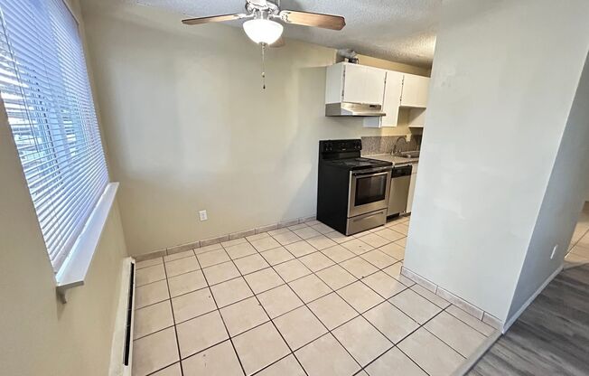 1 bed, 1 bath, 700 sqft, $1,550, Unit 118
