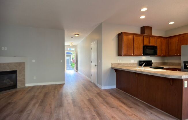 Beautiful Newly Updated 3 Bedroom Home for Lease in Vancouver - 3608 NE 42nd St.