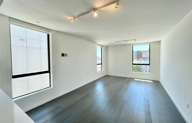 2BR/2BA Inner Mission Boutique Condo w/Parking, Storage, Laundry – PROGRESSIVE