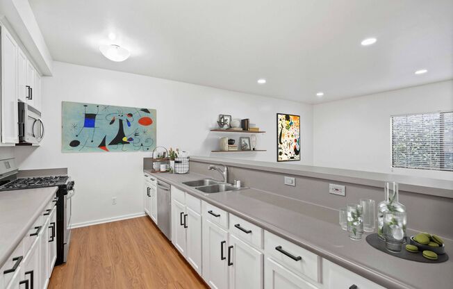 3 Bedroom 2 Bathroom Apartment