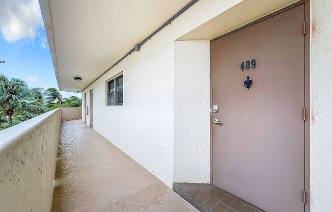 2 beds, 2 baths, $3,200, Unit UNIT 409