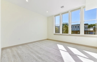 1 bed, 1 bath, 630 sqft, $3,150, Unit Unit 501