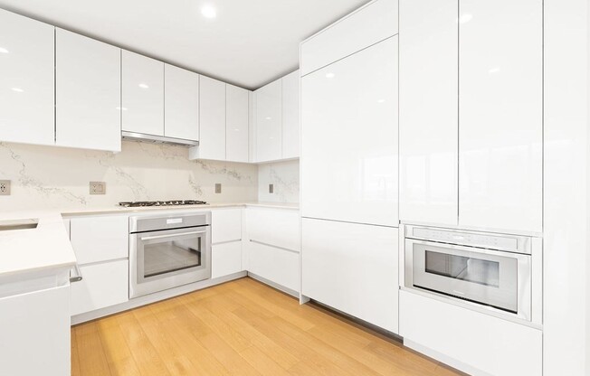 2 beds, 2.5 baths, 1,611 sqft, $14,900, Unit 2201