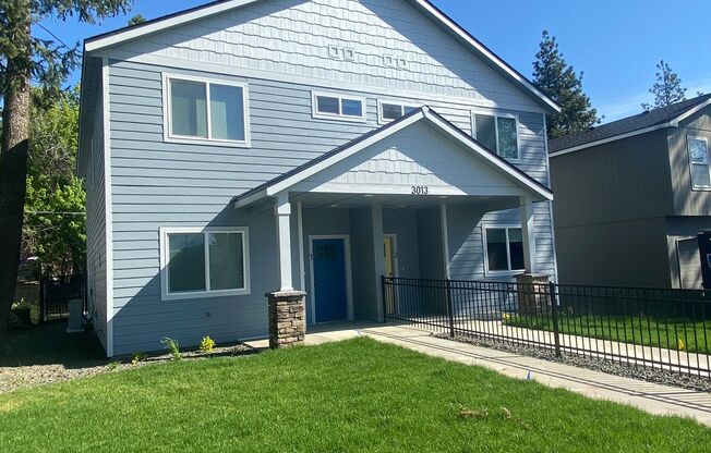 3013 E 36th Ave