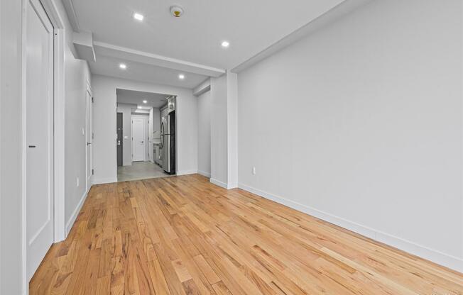 1 bed, 1 bath, 624 sqft, $4,350, Unit 3G